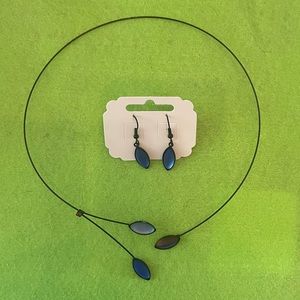Czech glass choker necklace and earrings set.